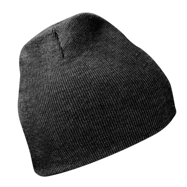 Stickad stretch beanie